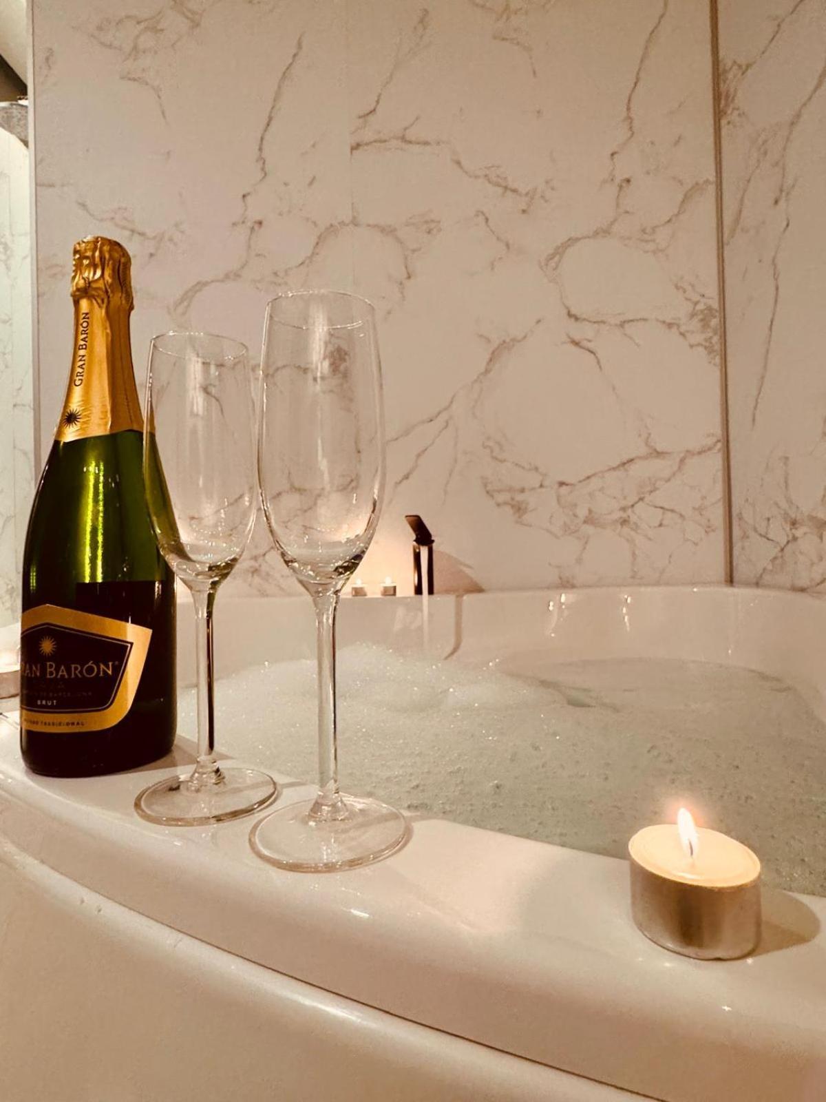 The Rose Suites 布鲁日 外观 照片